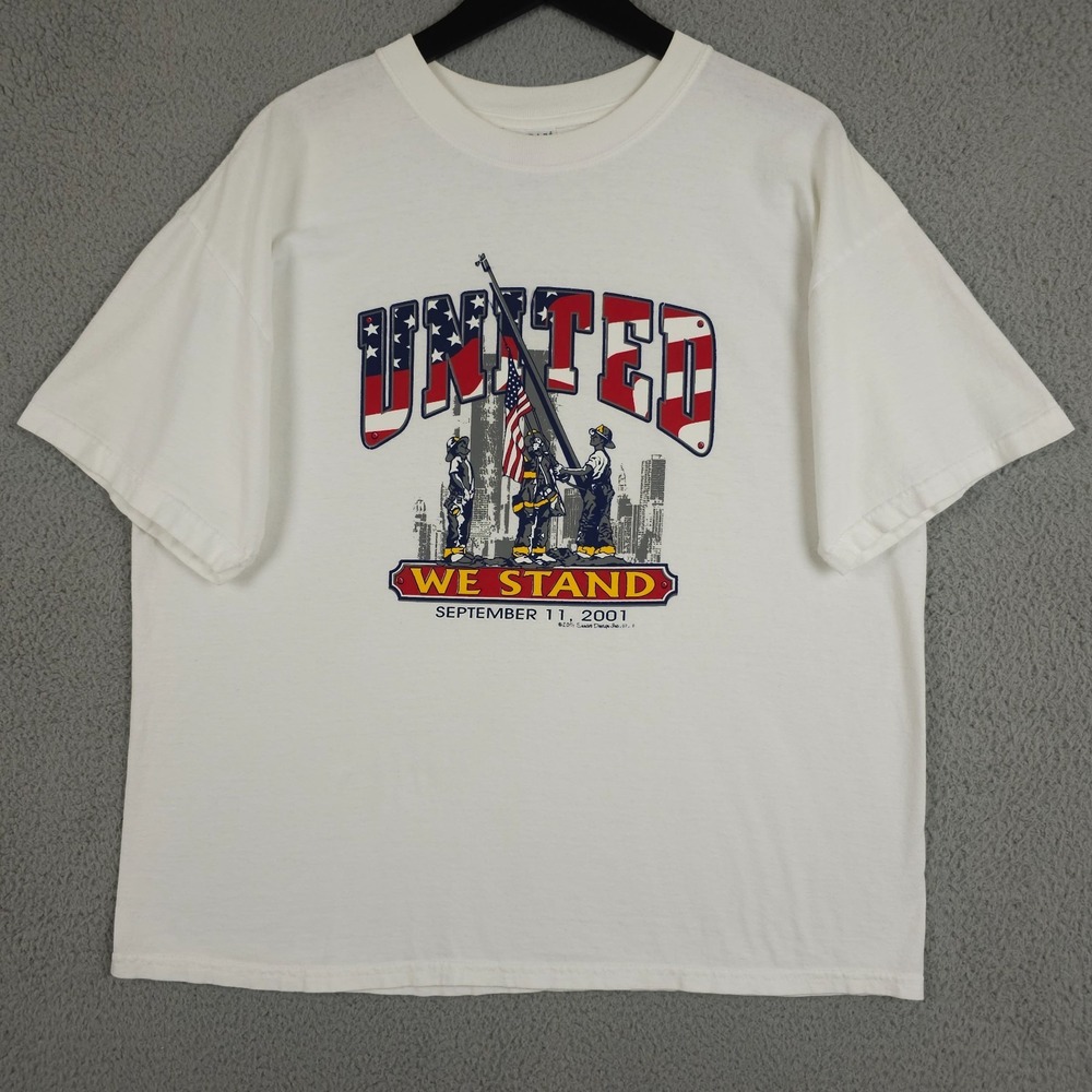 Vintage 9/11 Shirt Mens XL White United We Stand Twin Towers FDNY 2001 Y2K NYC